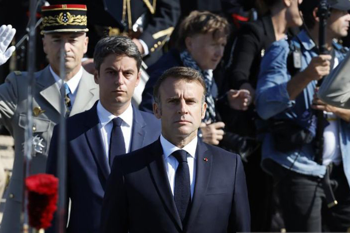 Demonstran di Paris desak Presiden Macron calonkan PM dari sayap kiri Demonstran di Paris desak Presiden Macron calonkan PM dari sayap kiri