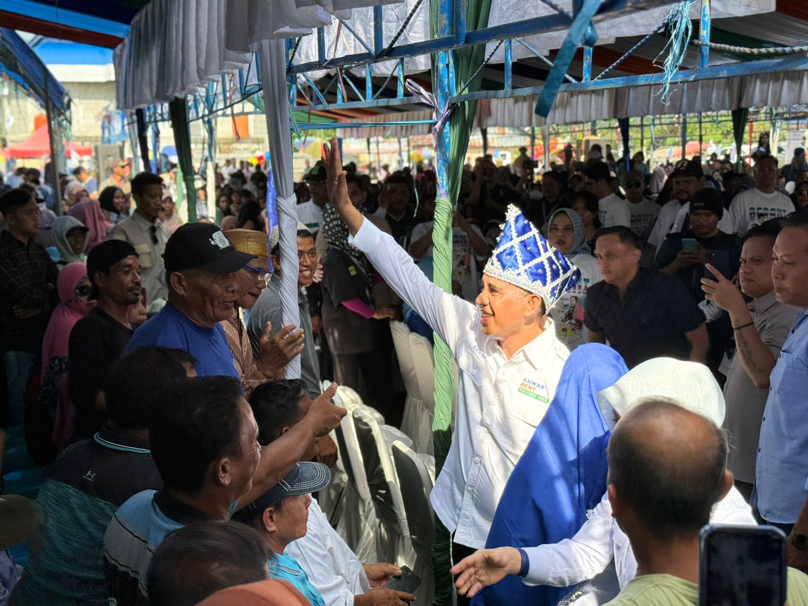 Anwar Hafid memiliki elektoral tinggi dan terus naik pada Pilgub Sulteng, sebab punya program Pro Rakyat