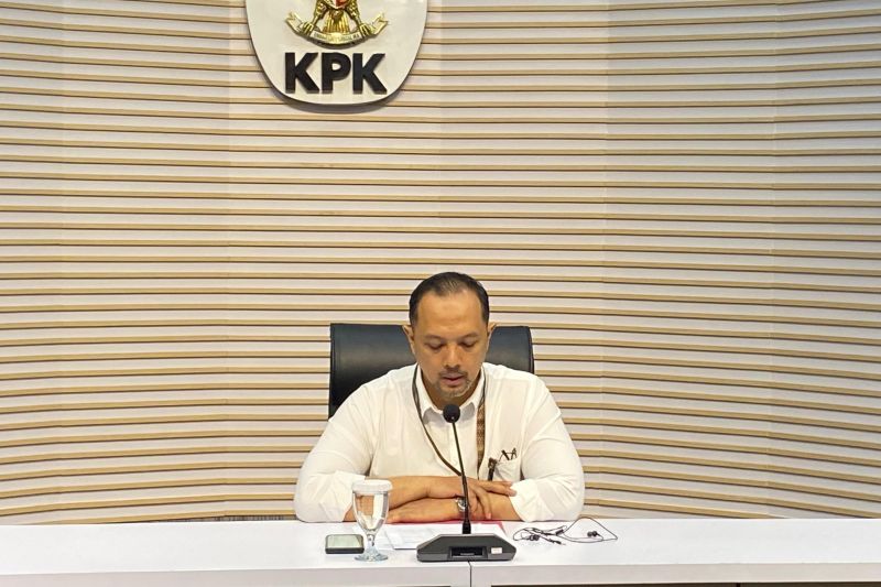 KPK sita rumah hingga robot pembasmi COVID-19 di kasus korupsi APD KPK sita rumah hingga robot pembasmi COVID-19 di kasus korupsi APD