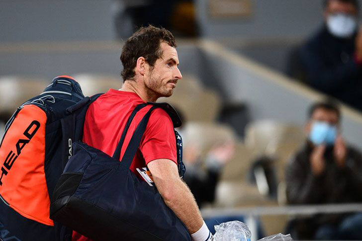 Murray dapat penghormatan emosional saat tersingkir di Wimbledon Murray dapat penghormatan emosional saat tersingkir di Wimbledon