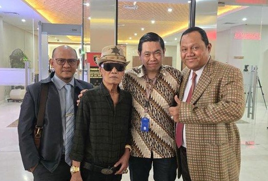 Foto viral dikaitkan judi online, pelawak Tessy klarifikasi ke Bareskrim Polri