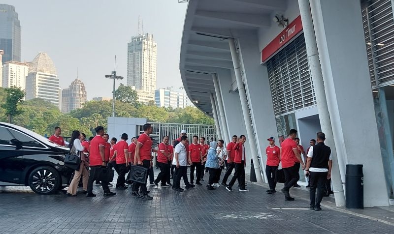 Jokowi dan Kaesang hadir di GBK saksikan laga Timnas Indonesia vs Irak