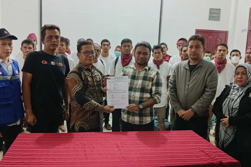 Pemkab: Enam nelayan Aceh Timur masih ditahan di Thailand Pemkab: Enam nelayan Aceh Timur masih ditahan di Thailand