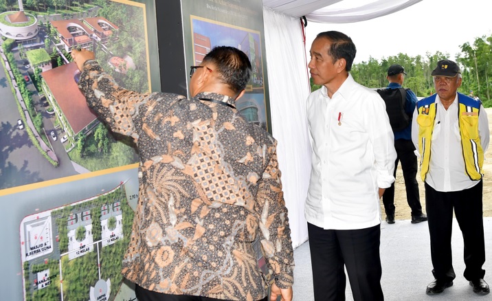 Presiden Jokowi resmikan sekolah Islam terpadu pertama di IKN Presiden Jokowi resmikan sekolah Islam terpadu pertama di IKN