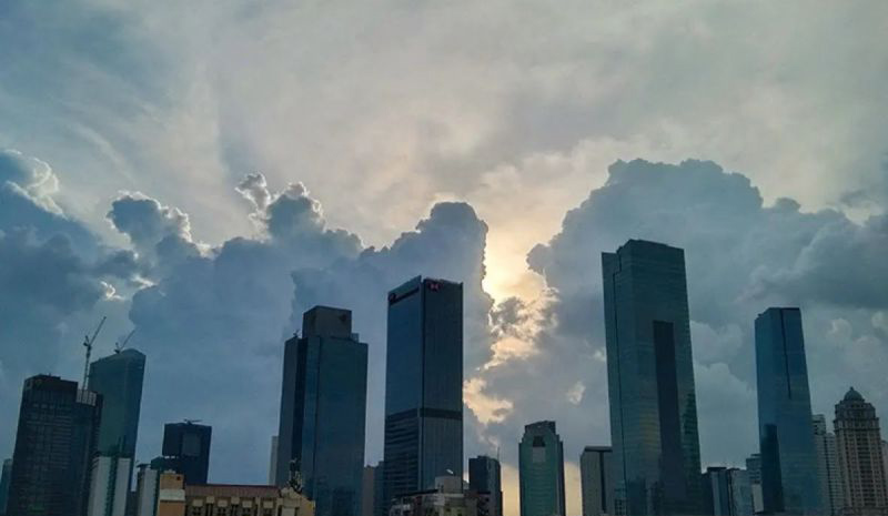 Sebagian Jakarta diprediksi berawan pada siang hingga malam Sebagian Jakarta diprediksi berawan pada siang hingga malam