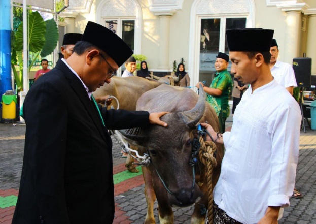 Momen Idul Adha, Pj Bupati Kudus minta warga jaga semangat toleransi Momen Idul Adha, Pj Bupati Kudus minta warga jaga semangat toleransi