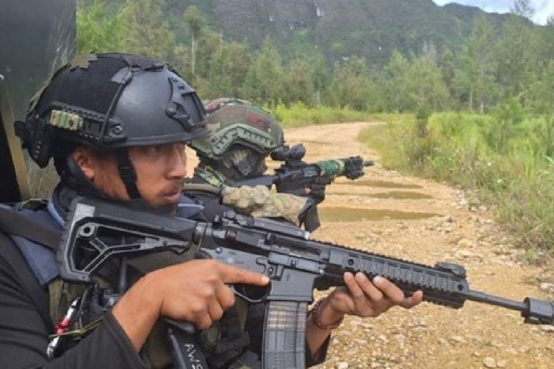 Pangkogabwilhan III: OPM menjadikan warga sipil sebagai tameng Pangkogabwilhan III: OPM menjadikan warga sipil sebagai tameng