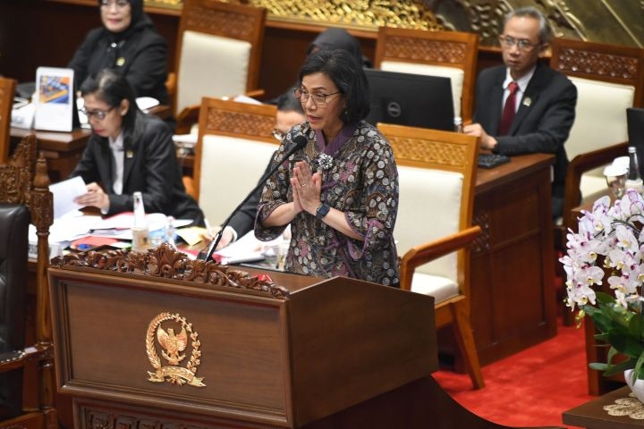 Sri Mulyani targetkan pertumbuhan investasi 5,9 persen pada 2025 