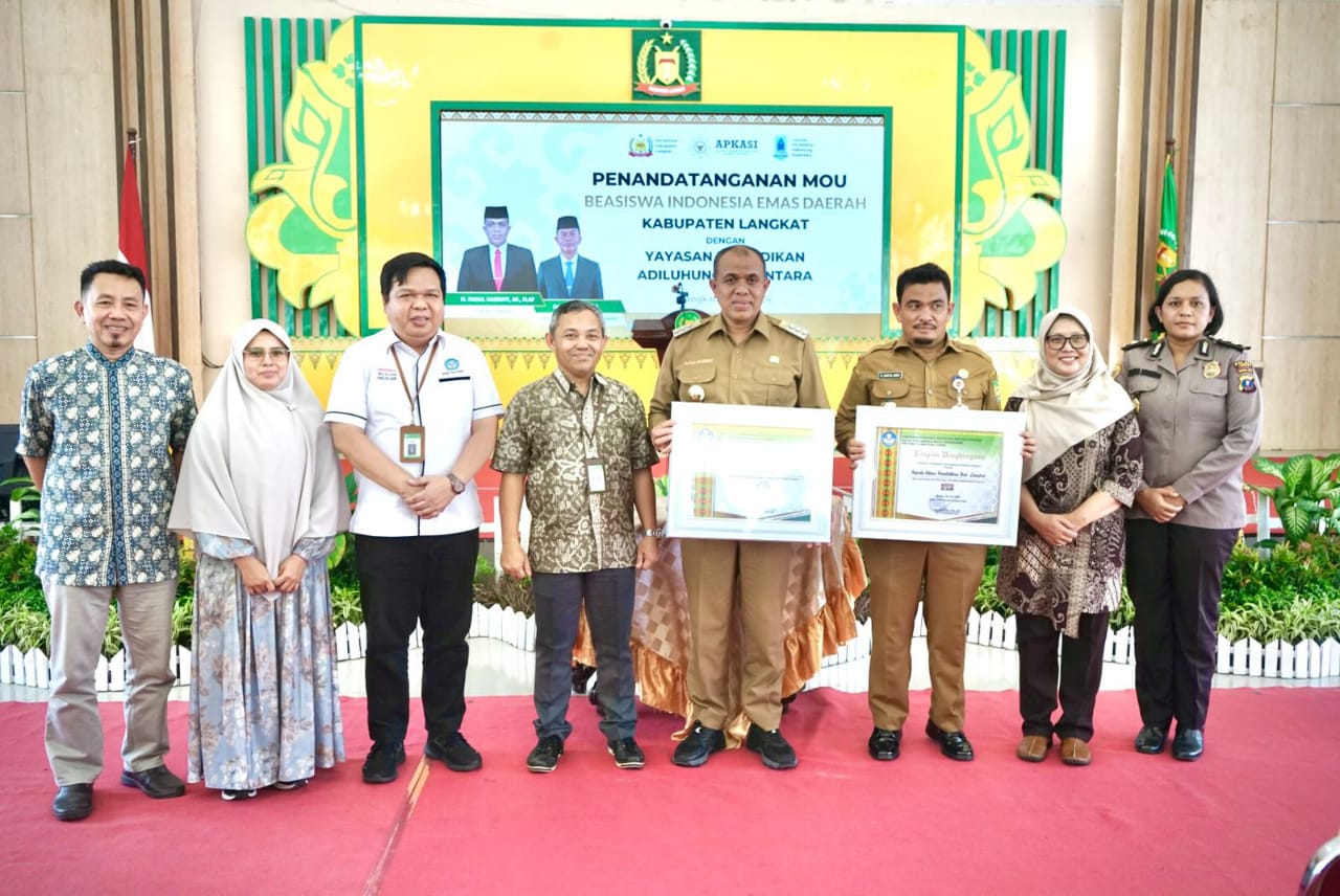 Pj Bupati Langkat - YAPN MoU untuk program beasiswa Pj Bupati Langkat - YAPN MoU untuk program beasiswa