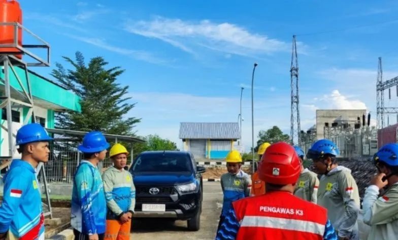 PLN berhasil pulihkan kelistrikan 100 persen di Pulau Bangka PLN berhasil pulihkan kelistrikan 100 persen di Pulau Bangka