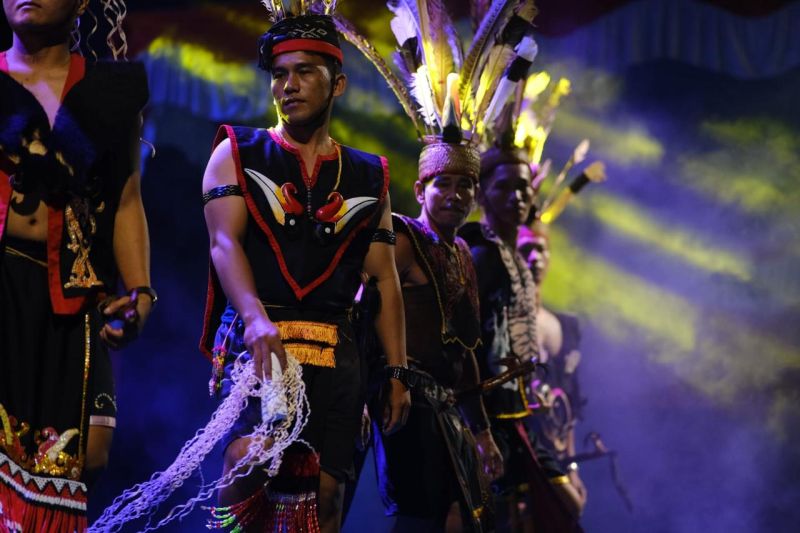 Kapuas Hulu gelar festival budaya untuk lestarikan kearifan lokal Kapuas Hulu gelar festival budaya untuk lestarikan kearifan lokal