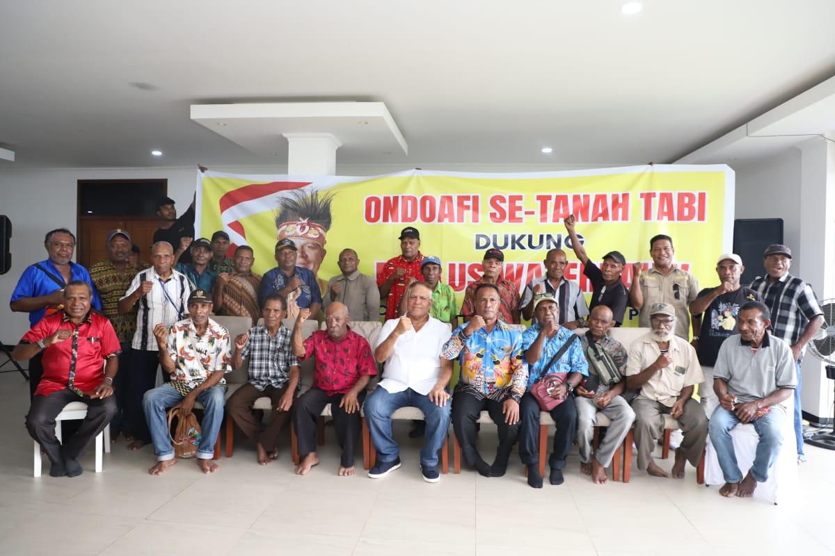 Ondofolo Ondoafi se Tanah Tabi dukung Paulus Waterpauw maju Pilkada Papua Ondofolo Ondoafi se Tanah Tabi dukung Paulus Waterpauw maju Pilkada Papua