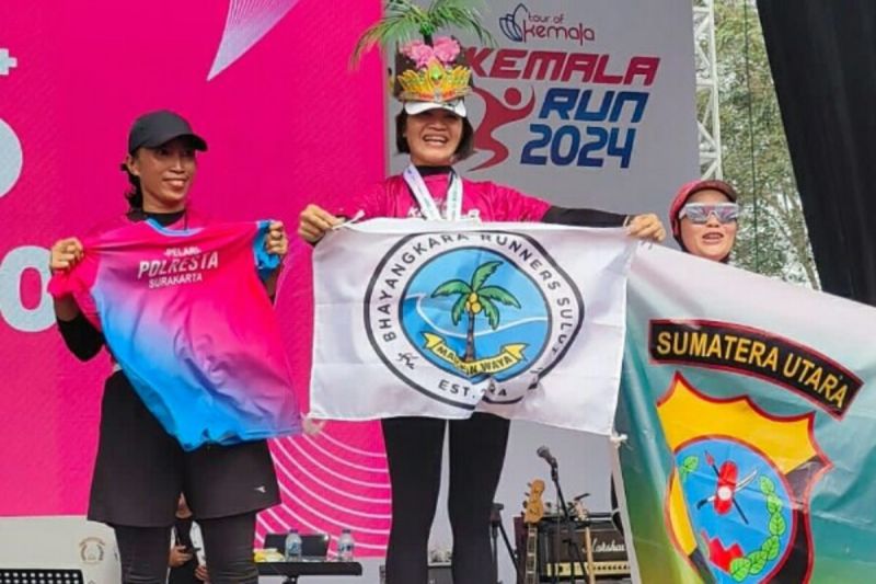 Polwan Polda Sulut raih juara pertama di Kemala Run 5K Polwan Polda Sulut raih juara pertama di Kemala Run 5K