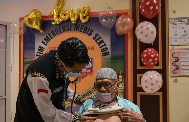 Pakar sarankan calon haji pakai masker demi cegah ISPA dan pneumonia Pakar sarankan calon haji pakai masker demi cegah ISPA dan pneumonia