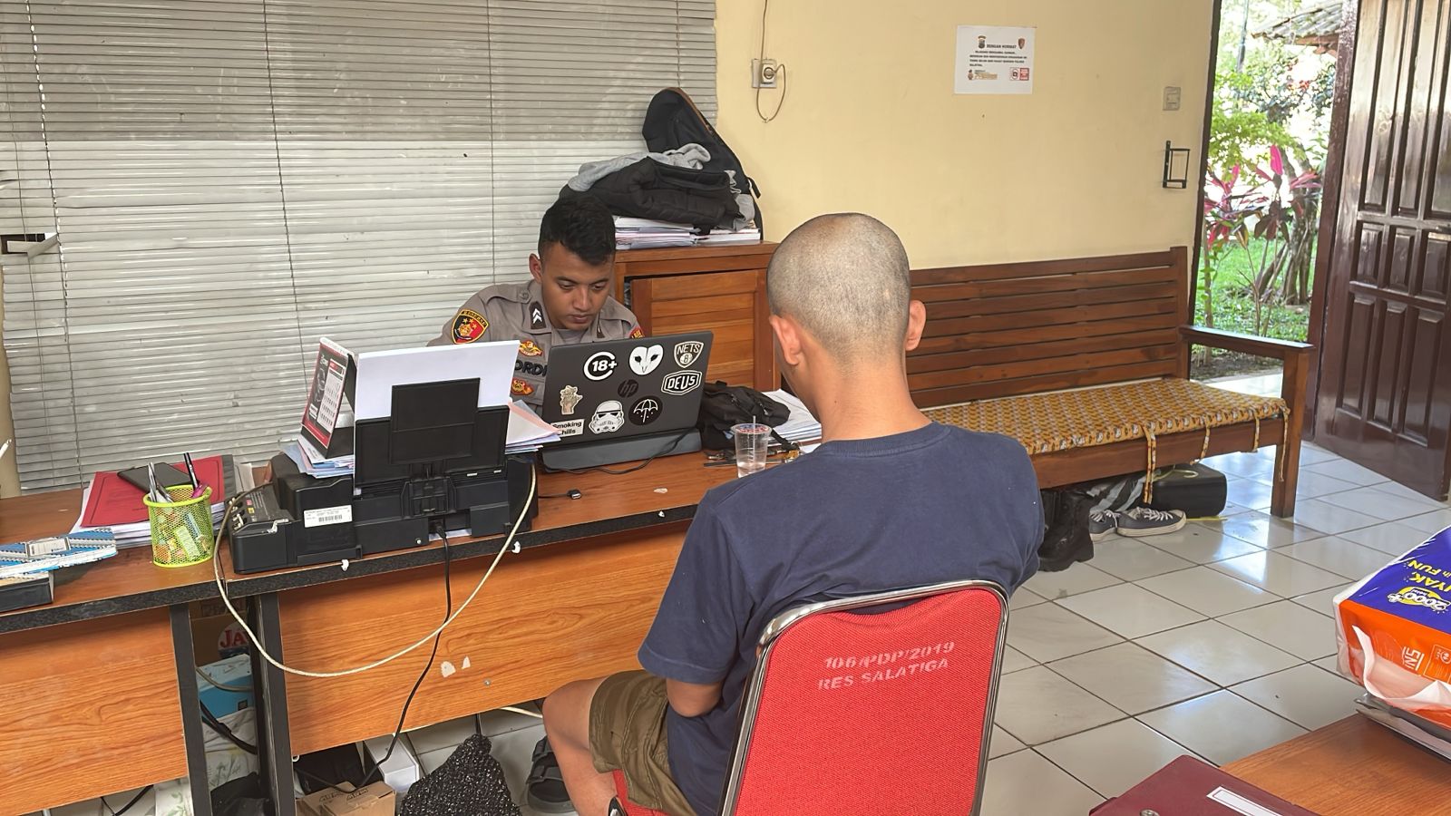 Curi HP saat bertamu, Rizky diringkus Satreskrim Polres Salatiga Curi HP saat bertamu, Rizky diringkus Satreskrim Polres Salatiga