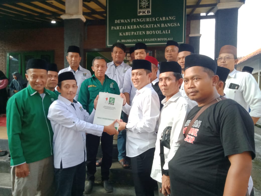 Maju Pilkada Boyolali, Fauzan Arif Munandar ambil formulir di DPC PKB Maju Pilkada Boyolali, Fauzan Arif Munandar ambil formulir di DPC PKB