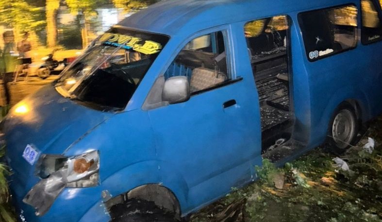 Sopir angkot diduga mabuk tabrak tujuh kendaraan di Bogor