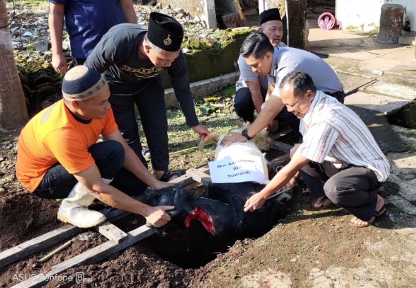 Rayakan Idul Adha, rutan Salatiga potong hewan kurban