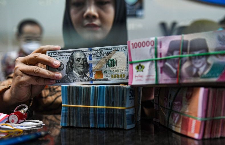 Rupiah Kamis pagi naik 2 poin menjadi Rp16.285 per dolar AS Rupiah Kamis pagi naik 2 poin menjadi Rp16.285 per dolar AS