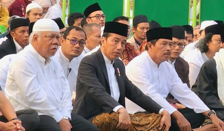 Presiden Joko Widodo salat id di Simpanglima Semarang Presiden Joko Widodo salat id di Simpanglima Semarang