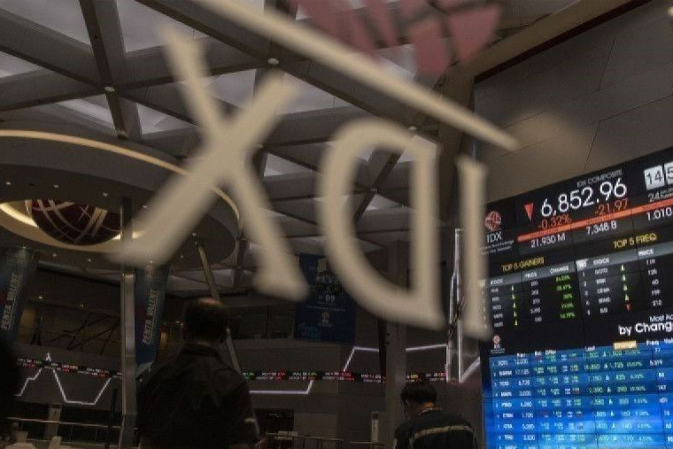 IHSG Senin dibuka menguat 12,77 poin IHSG Senin dibuka menguat 12,77 poin