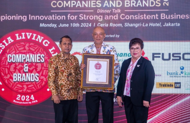Bank DKI raih Indonesia Best Living Legend Company 2024 Bank DKI raih Indonesia Best Living Legend Company 2024