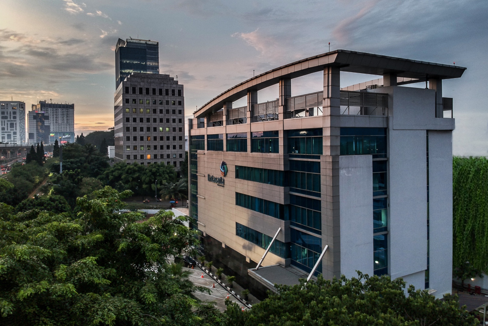 Bawa semangat transformasi untuk songsong perkembangan teknologi global Bawa semangat transformasi untuk songsong perkembangan teknologi global