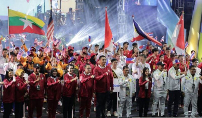 Unesa bebaskan skripsi hingga beri beasiswa bagi atlet berprestasi Unesa bebaskan skripsi hingga beri beasiswa bagi atlet berprestasi