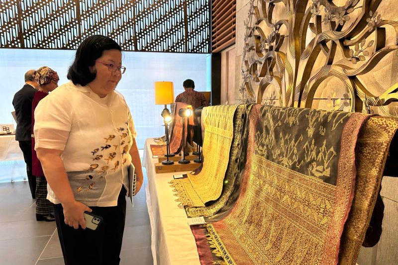 KBRI Tokyo gelar pameran dan Seminar Batanghari KBRI Tokyo gelar pameran dan Seminar Batanghari