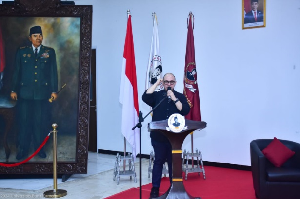 Bulan Bung Karno, UBK gelar napak tilas ziarah ke makam Bung Karno