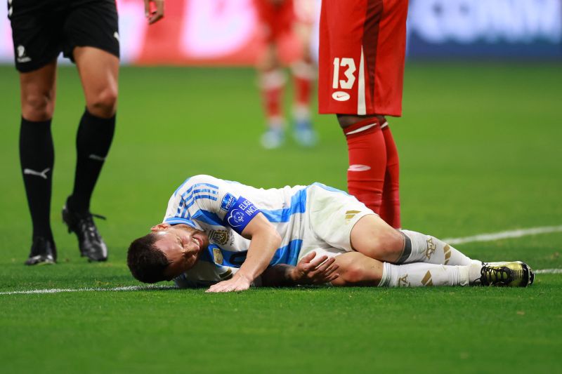 Messi absen saat Argentina lawan Peru Messi absen saat Argentina lawan Peru