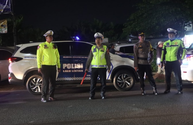 Jaga kondusifitas libur Idul Adha, Polres Tegal Kota tingkatkan giat patroli Jaga kondusifitas libur Idul Adha, Polres Tegal Kota tingkatkan giat patroli