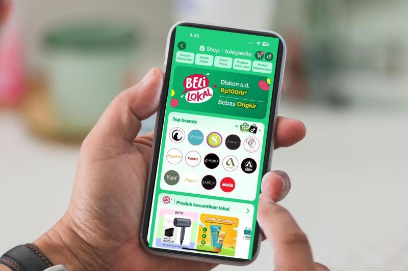 Tokopedia catat kategori fashion konsisten populer di semester I 2024 Tokopedia catat kategori fashion konsisten populer di semester I 2024