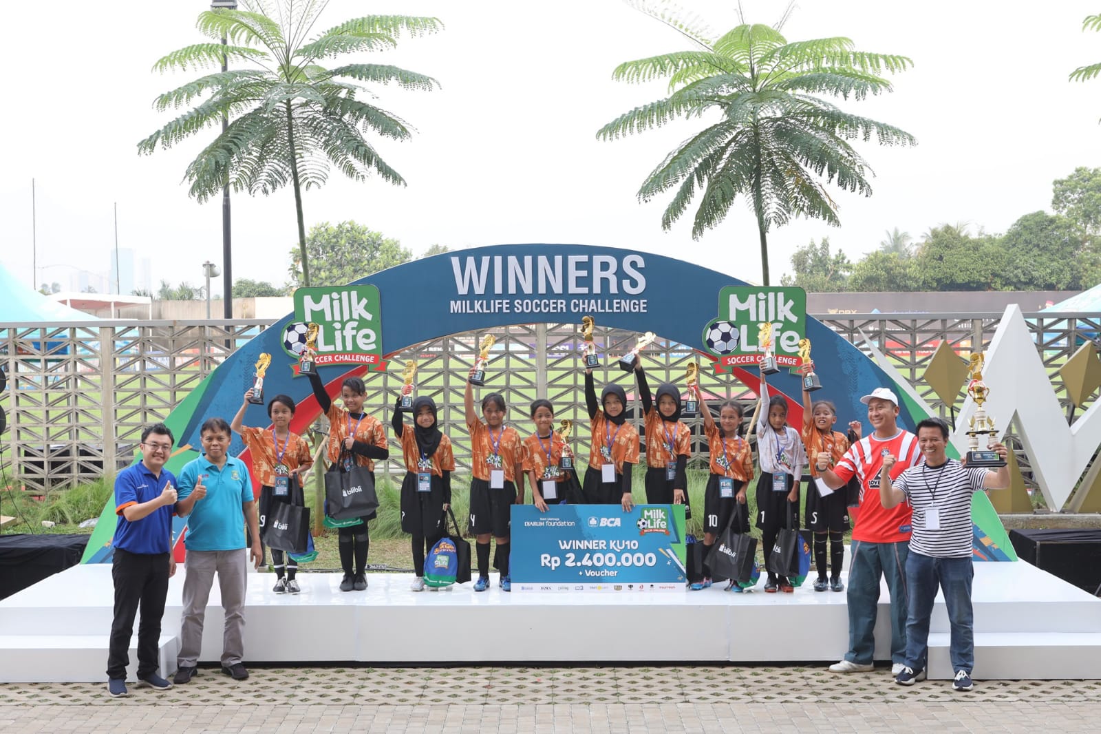 SDN Buaran 01 Tangsel dan SDN Kunciran 4 B Tangerang raih juara SDN Buaran 01 Tangsel dan SDN Kunciran 4 B Tangerang raih juara