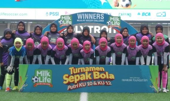 SD Muhammadiyah Birrul Walidain dan SDUT Bumi Kartini raih gelar juara SD Muhammadiyah Birrul Walidain dan SDUT Bumi Kartini raih gelar juara