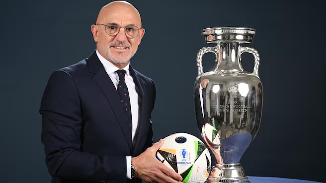 Luis de la Fuente: Pelatih Spanyol tentang nilai kejayaan Nations League, Rodri dan rival Grup B EURO Luis de la Fuente: Pelatih Spanyol tentang nilai kejayaan Nations League, Rodri dan rival Grup B EURO