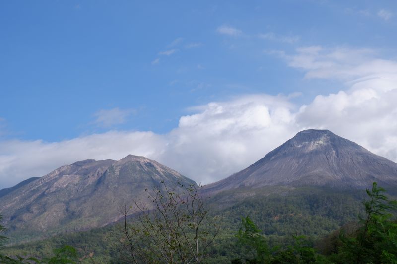 Badan Geologi: Enam desa di Flores Timur waspada erupsi Lewotobi Badan Geologi: Enam desa di Flores Timur waspada erupsi Lewotobi