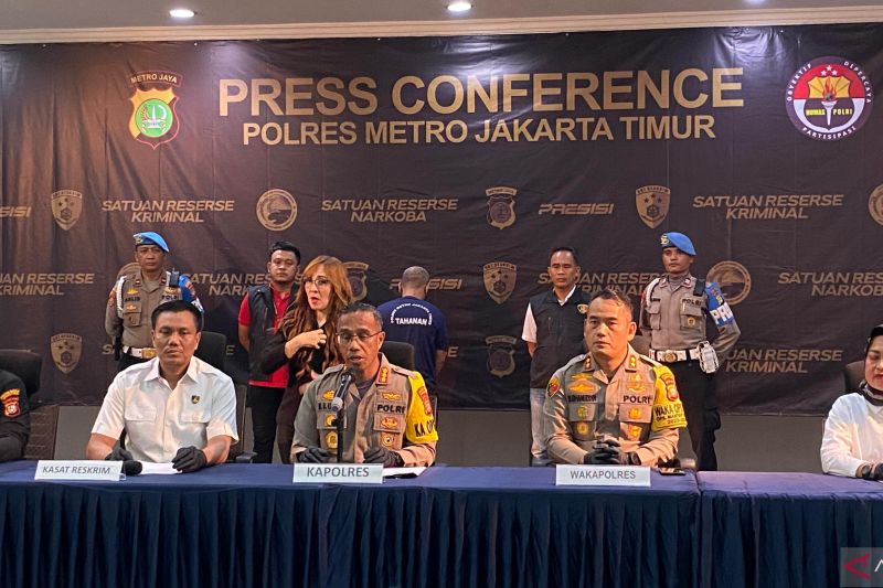 Bejat! Jukir di Jaktim tega perkosa dan cabuli dua anak tirinya Bejat! Jukir di Jaktim tega perkosa dan cabuli dua anak tirinya