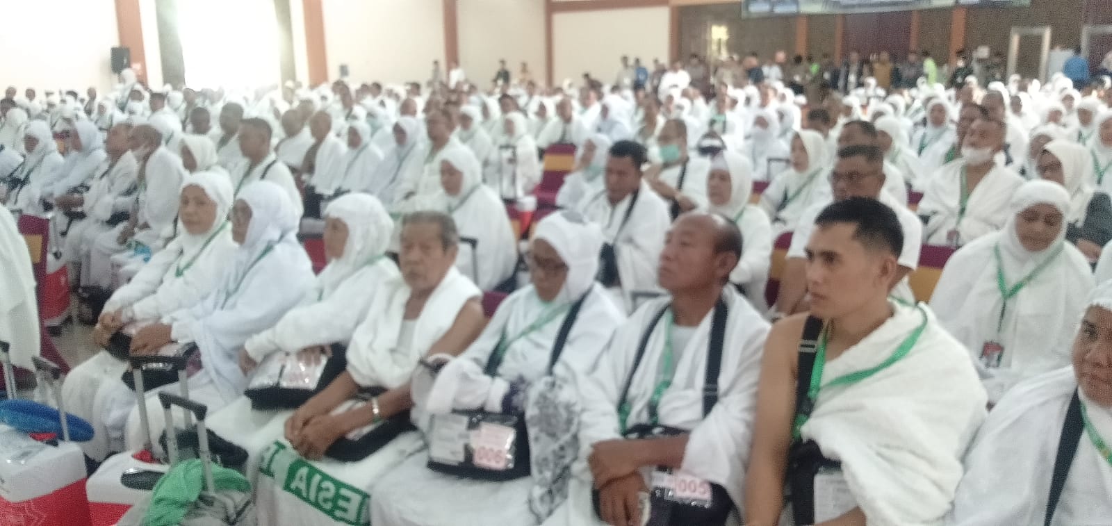 Pemerintah kota dan Kemenag Sibolga lepas 50 calhaj Kloter 22 Pemerintah kota dan Kemenag Sibolga lepas 50 calhaj Kloter 22