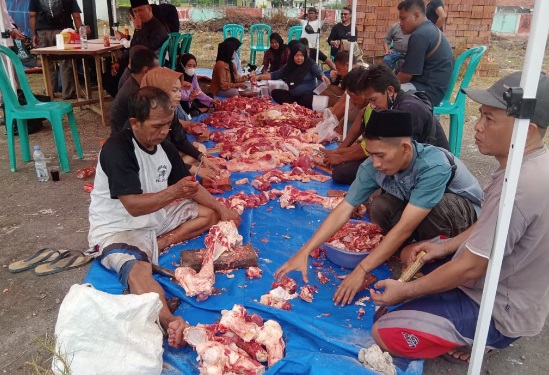 Sahabat Bang Ara, kurban satu ekor sapi di Majalengka Sahabat Bang Ara, kurban satu ekor sapi di Majalengka