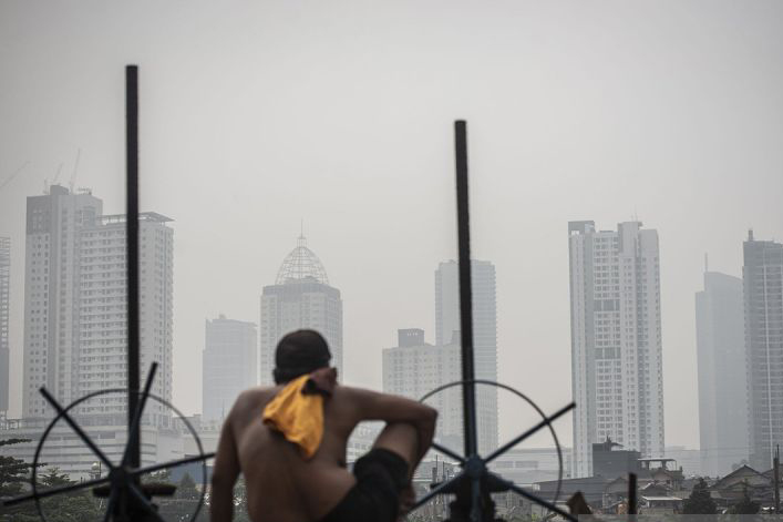 Kualitas udara Jakarta pada Rabu pagi terburuk ketiga di dunia Kualitas udara Jakarta pada Rabu pagi terburuk ketiga di dunia