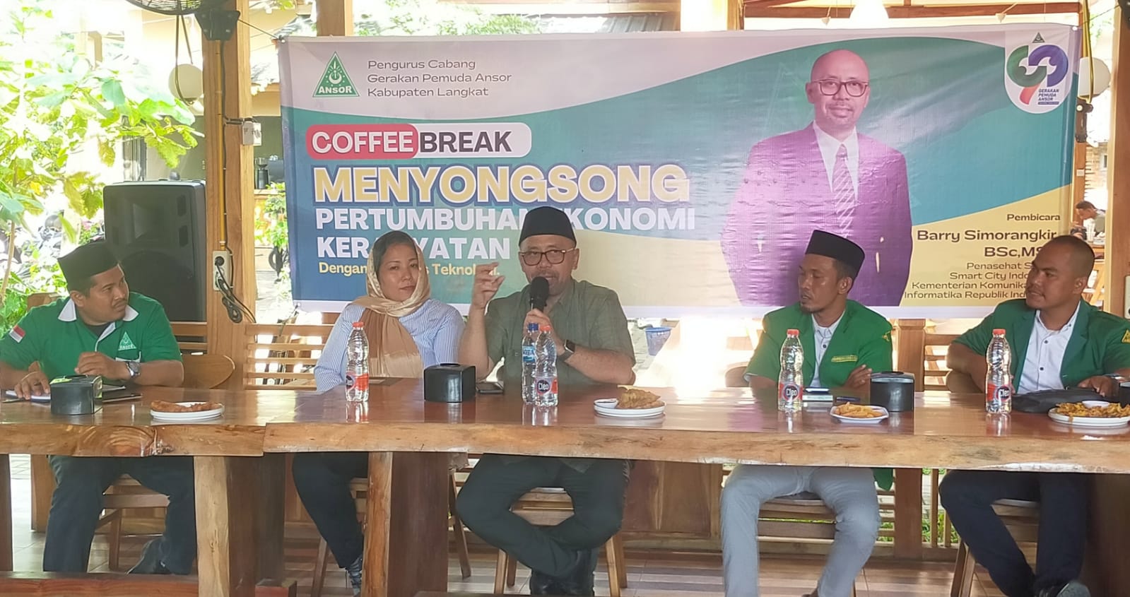 Pelaku UMKM diharapkan kuasai data base ketika memulai usaha Pelaku UMKM diharapkan kuasai data base ketika memulai usaha