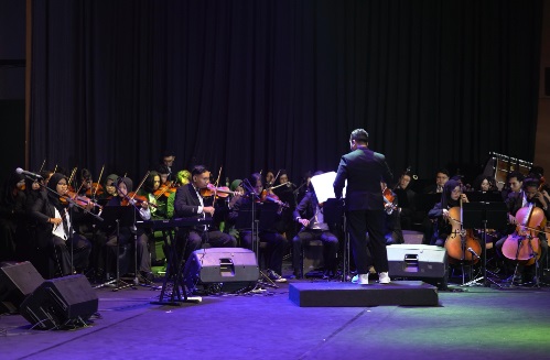 My Harmony Concert UMY pukau ribuan penonton My Harmony Concert UMY pukau ribuan penonton