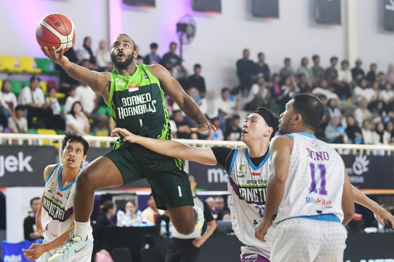 Tundukkan Rajawali, Borneo makin dekat dengan playoff Tundukkan Rajawali, Borneo makin dekat dengan playoff
