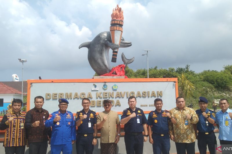 Kemenhub perkuat fasilitas navigasi laut di tiga wilayah RI Kemenhub perkuat fasilitas navigasi laut di tiga wilayah RI