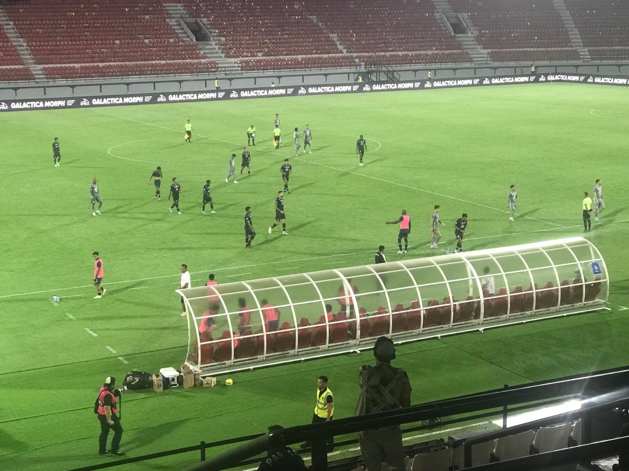 Persebaya Surabaya menang tipis 1-0 lawan Arema FC Persebaya Surabaya menang tipis 1-0 lawan Arema FC