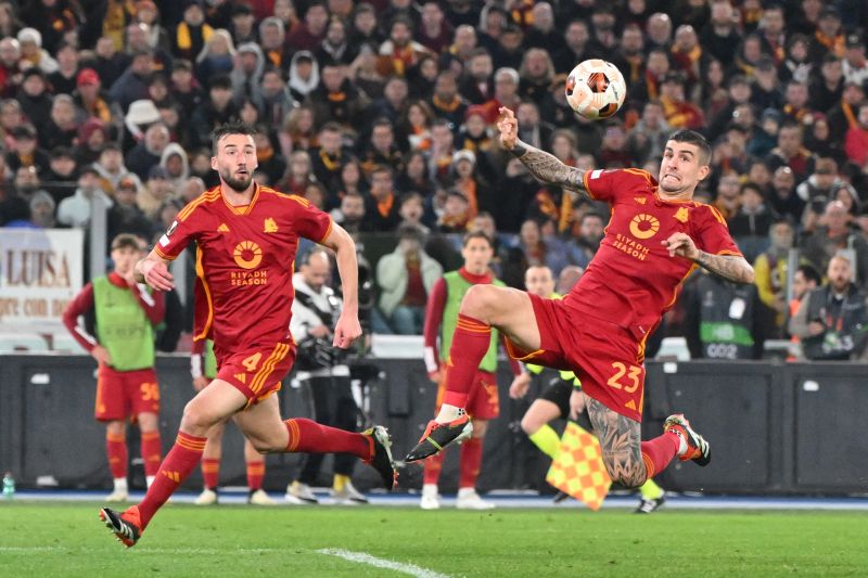 Ringkasan leg pertama 16 besar Liga Europa Liverpool dan Roma pesta gol