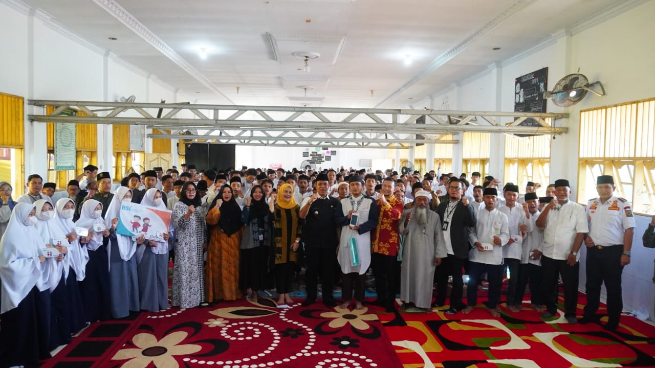 OJK fasilitasi kegiatan edukasi business matching kepada santri di Langkat OJK fasilitasi kegiatan edukasi business matching kepada santri di Langkat