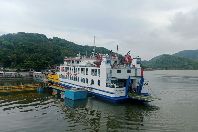Masyarakat diimbau waspada gelombang tinggi di wilayah NTB Masyarakat diimbau waspada gelombang tinggi di wilayah NTB
