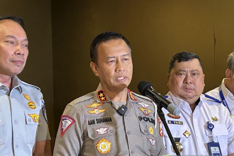 Polri tetap imbau masyarakat tidak mudik gunakan sepeda motor Polri tetap imbau masyarakat tidak mudik gunakan sepeda motor